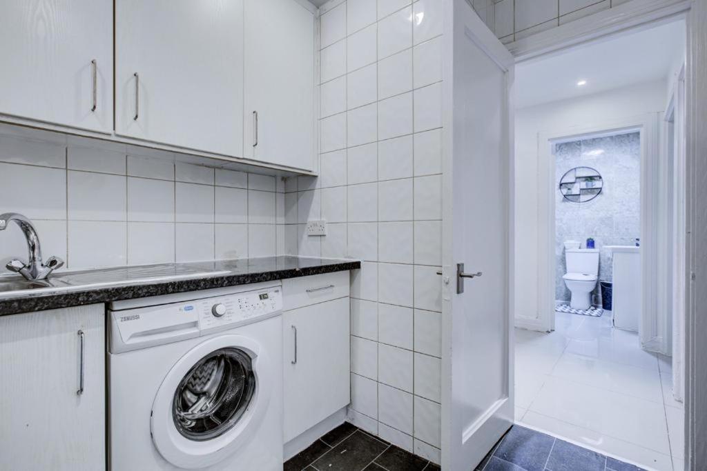 Hyde Park Apartment 2 Bedroom Londres Exterior foto